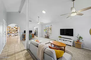 12605 S Coconino Ct, Phoenix, AZ 85044 - Photo 2
