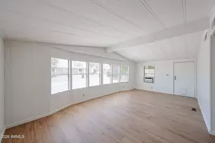 7242 S 41st St, Phoenix, AZ 85042 - Photo 8