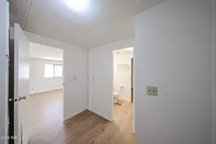 7242 S 41st St, Phoenix, AZ 85042 - Photo 36