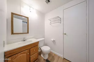 7242 S 41st St, Phoenix, AZ 85042 - Photo 20