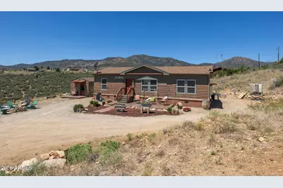 9355 E Wolf Road, Dewey, AZ 86327 - Photo 2