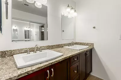 2875 W Highland Street #1213, Chandler, AZ 85224 - Photo 14