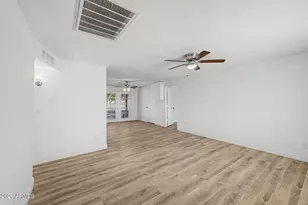 1929 N 69th Dr, Phoenix, AZ 85035 - Photo 4