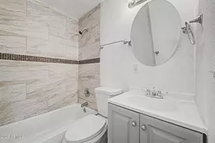 1929 N 69th Dr, Phoenix, AZ 85035 - Photo 12