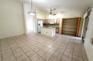 10781 W Robin Ln W, Peoria, AZ 85373 - Photo 4