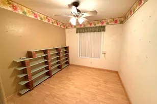 10781 W Robin Ln W, Peoria, AZ 85373 - Photo 6