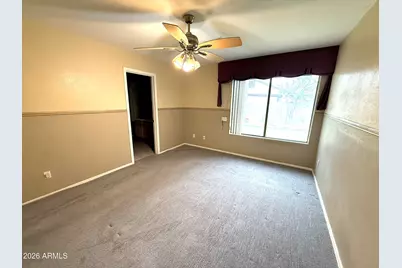 10781 W Robin Lane W, Peoria, AZ 85373 - Photo 12