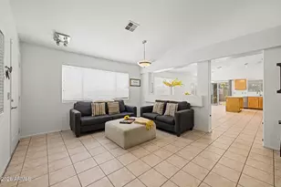 2863 W Muriel Dr, Phoenix, AZ 85053 - Photo 6