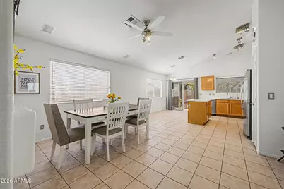 2863 W Muriel Drive, Phoenix, AZ 85053 - Photo 8