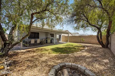 2863 W Muriel Drive, Phoenix, AZ 85053 - Photo 22