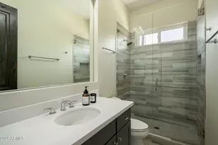 4029 N 57th Pl, Phoenix, AZ 85018 - Photo 22