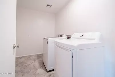 2913 W Fremont Road, Phoenix, AZ 85041 - Photo 34