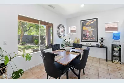 10107 E Kilarea Avenue, Mesa, AZ 85209 - Photo 12