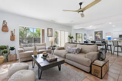 10107 E Kilarea Avenue, Mesa, AZ 85209 - Photo 2