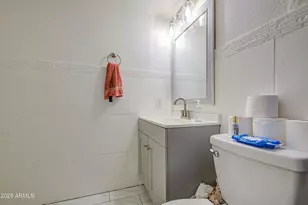 8713 W Osborn Rd, Phoenix, AZ 85037 - Photo 34