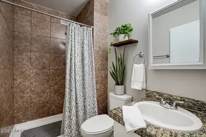 1814 W Frier Drive, Phoenix, AZ 85021 - Photo 8