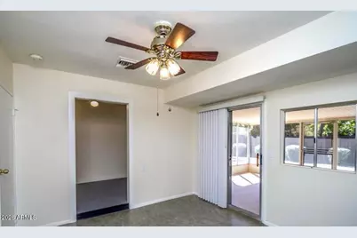 11802 N Hacienda Drive, Sun City, AZ 85351 - Photo 12