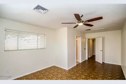 11802 N Hacienda Drive, Sun City, AZ 85351 - Photo 18