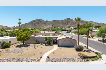 9816 N 24th Place, Phoenix, AZ 85028 - Photo 2