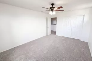 18041 W Via Del Sol, Surprise, AZ 85387 - Photo 14