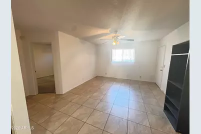 2931 E Beck Lane #1, Phoenix, AZ 85032 - Photo 2