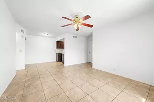 2931 E Beck Ln, Phoenix, AZ 85032 - Photo 10