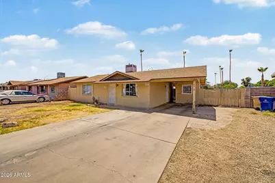 6812 N 65th Avenue, Glendale, AZ 85301 - Photo 2