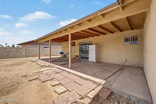 6812 N 65th Ave, Glendale, AZ 85301 - Photo 22