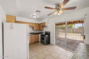 6812 N 65th Ave, Glendale, AZ 85301 - Photo 8