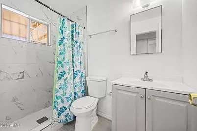 6812 N 65th Avenue, Glendale, AZ 85301 - Photo 18