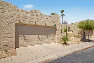 16615 N 29th Dr, Phoenix, AZ 85053 - Photo 2