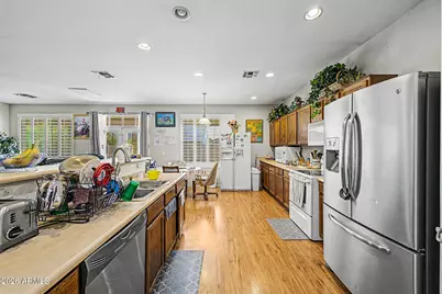 7601 W State Avenue, Glendale, AZ 85303 - Photo 16