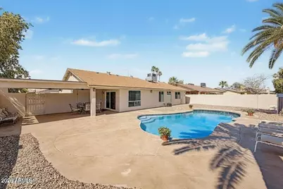 755 W Laguna Azul Avenue, Mesa, AZ 85210 - Photo 2