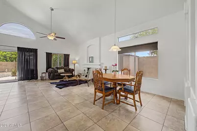 8515 W Bluefield Avenue, Peoria, AZ 85382 - Photo 12