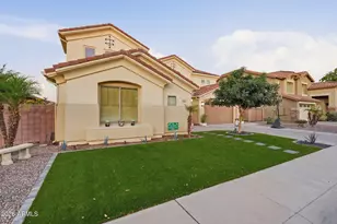 4221 S Newport St, Chandler, AZ 85249 - Photo 2