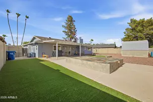 2329 E Concorda Dr, Tempe, AZ 85282 - Photo 26