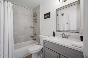 2329 E Concorda Dr, Tempe, AZ 85282 - Photo 18