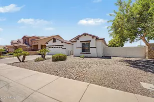 2021 E Indigo Dr, Chandler, AZ 85286 - Photo 8