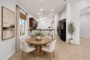 2021 E Indigo Dr, Chandler, AZ 85286 - Photo 8