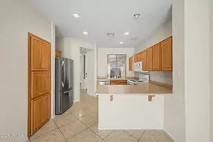 1024 E Frye Rd, Phoenix, AZ 85048 - Photo 8