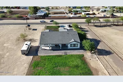 22417 W Lower Buckeye Road, Buckeye, AZ 85326 - Photo 26