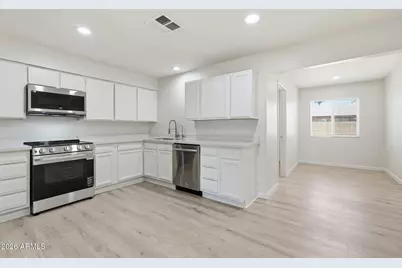612 W Farmdale Avenue, Mesa, AZ 85210 - Photo 10
