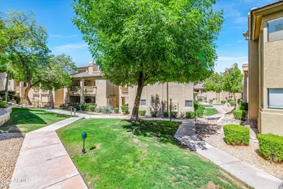 1880 E Morten Avenue #223, Phoenix, AZ 85020 - Photo 24