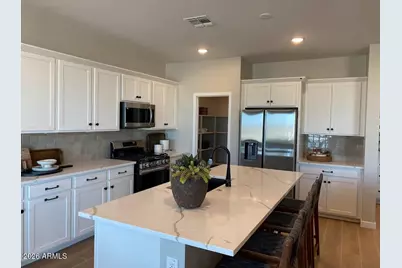 17547 W Fulton Street, Goodyear, AZ 85338 - Photo 2