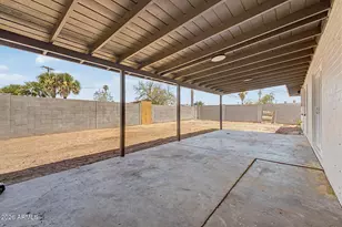 266 W Jasmine St, Mesa, AZ 85201 - Photo 26