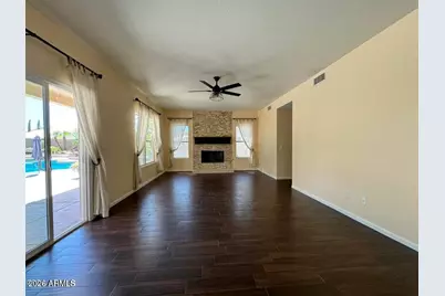 7865 W Kristal Way, Glendale, AZ 85308 - Photo 16