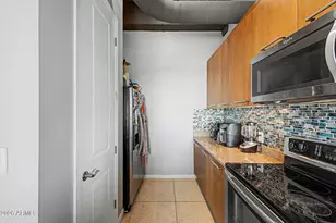 1 E Lexington Ave, Phoenix, AZ 85012 - Photo 14