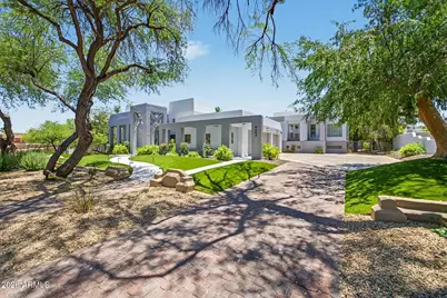 4647 E Sanna Street, Phoenix, AZ 85028 - Photo 2