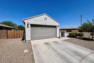 256 S 192nd Dr, Buckeye, AZ 85326 - Photo 2