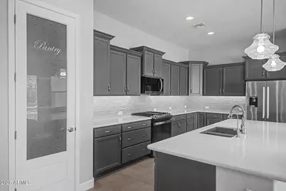 19013 W San Miguel Avenue, Litchfield Park, AZ 85340 - Photo 8
